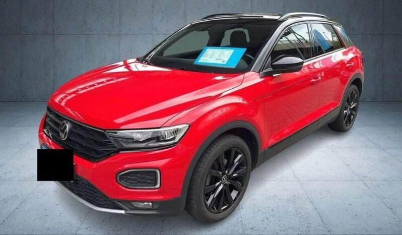 
								Volkswagen T-Roc 1.5 TSI Sport with Navigation and DAB+ full									