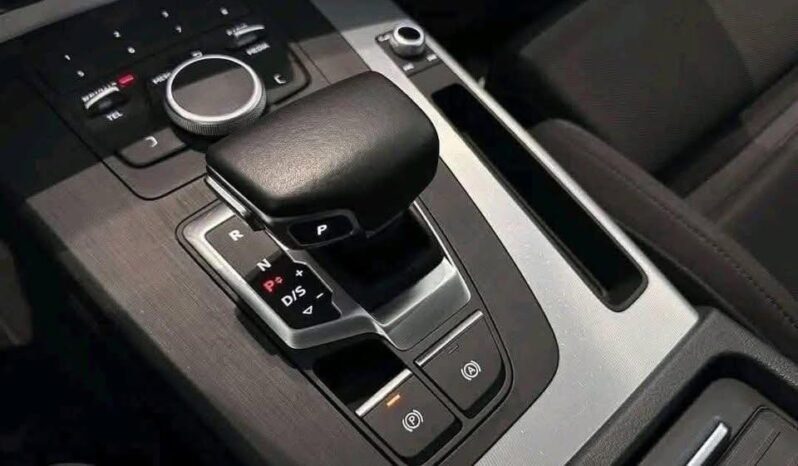 
								Audi Q5 35 TDI quattro Sport – 2019 full									