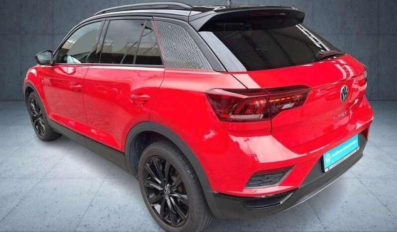 
								Volkswagen T-Roc 1.5 TSI Sport with Navigation and DAB+ full									