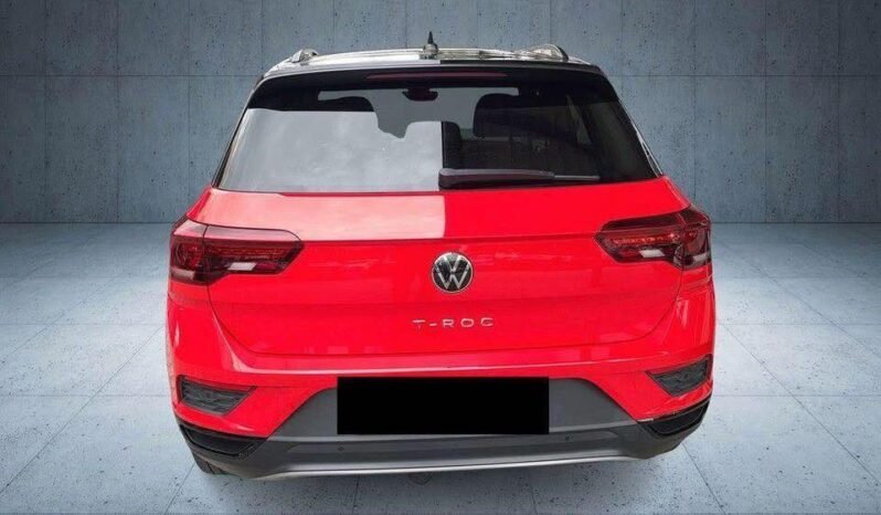 
								Volkswagen T-Roc 1.5 TSI Sport with Navigation and DAB+ full									