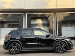 
										Mercedes-Benz GLA 250 AMG full									