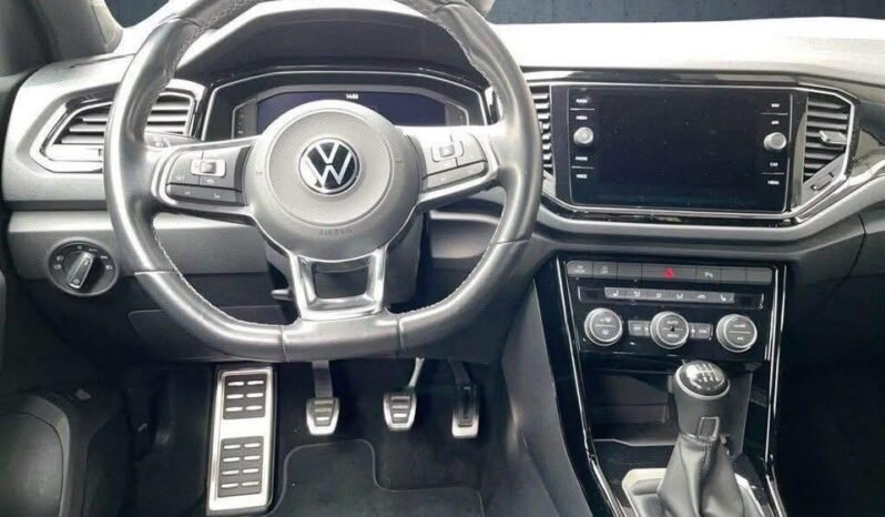 
								Volkswagen T-Roc 1.5 TSI Sport with Navigation and DAB+ full									