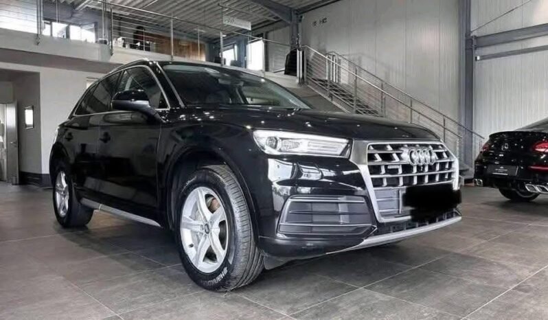 
								Audi Q5 35 TDI quattro Sport – 2019 full									