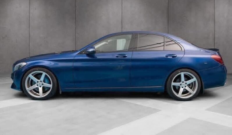 
								Mercedes-Benz C 350 – 2017 full									