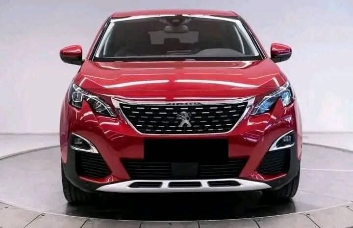 
								Peugeot 3008 1.5 HDi full									