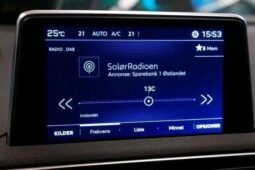 
										Peugeot 3008 1.5 HDi full									