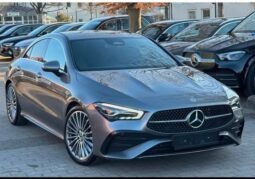 
										Mercedes-Benz CLA 200 full									