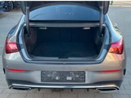 
										Mercedes-Benz CLA 200 full									