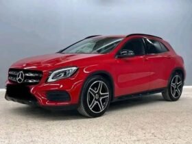 Mercedes-Benz GLA 180