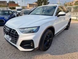 
										Audi Q5 SPB 40 TDI full									