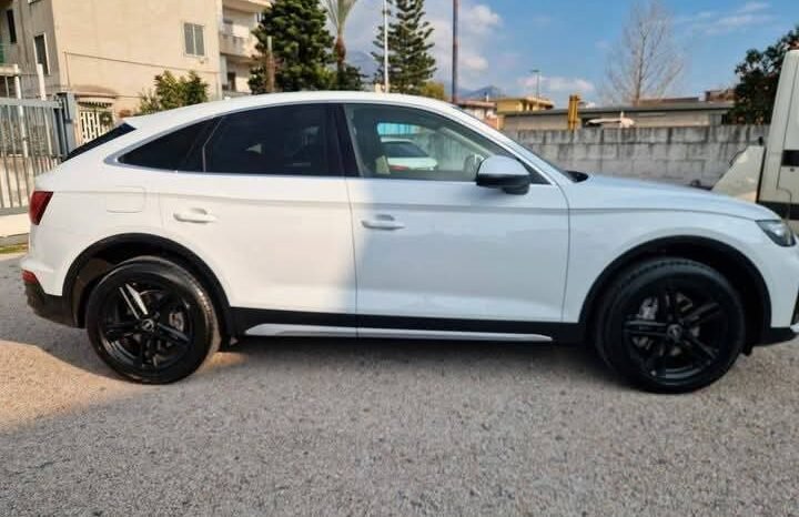 
								Audi Q5 SPB 40 TDI full									