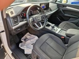 
										Audi Q5 SPB 40 TDI full									
