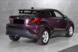 
										Toyota C-HR 1.8 Hybrid Lounge Tech full									