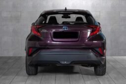 
										Toyota C-HR 1.8 Hybrid Lounge Tech full									